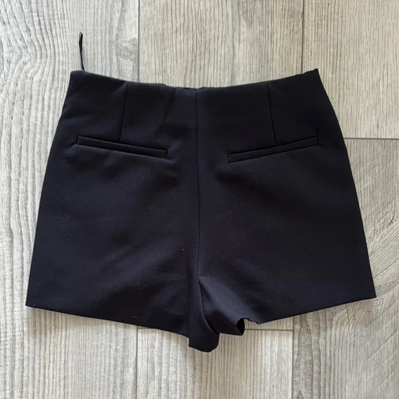 Zara Black Skorts Asymmetrical Wrap Design - Picture 4 of 4